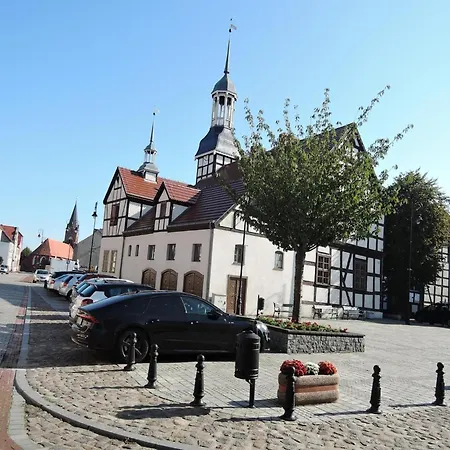 By Szczecin Lagoon And Forest Prázdninový dům Nowe Warpno